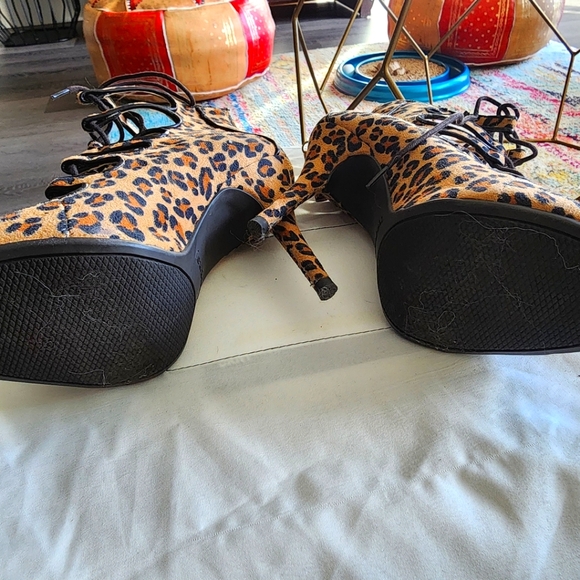 Leopard Lace Up Open Toe Heels | Bakers | Women's 7 - Picture 6 of 9